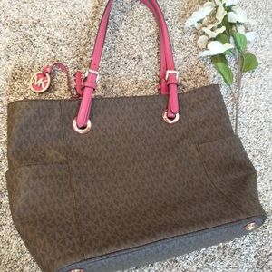 BNWOT MK JETSET TOTE PINK